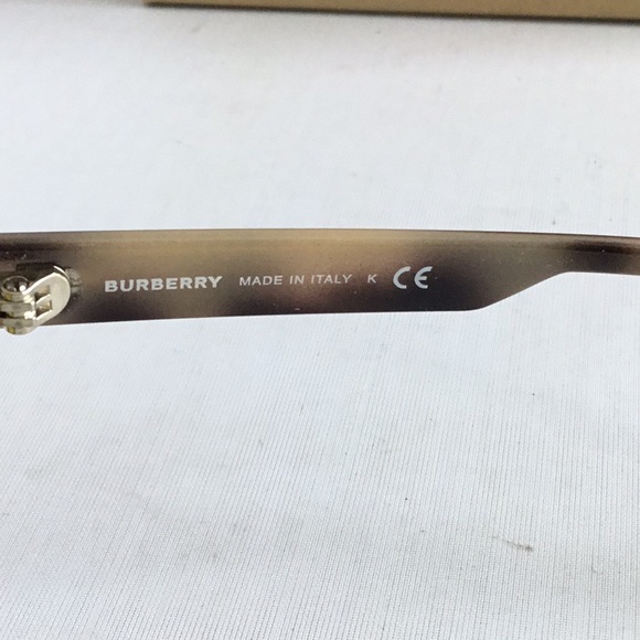 BURBERRY SUNGLASSES FOR WOMEN. - Picture 7 of 11